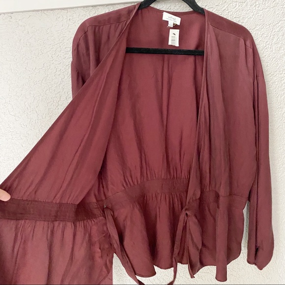 Aritzia Wilfred Anemone Wrap Blouse - Picture 7 of 7